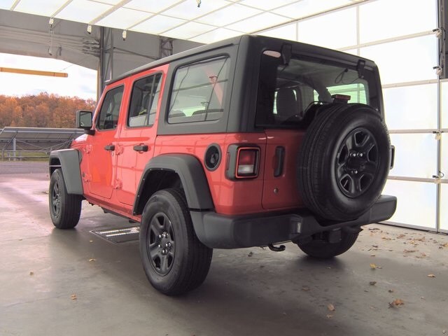 2021 Jeep Wrangler Unlimited Sport photo 4