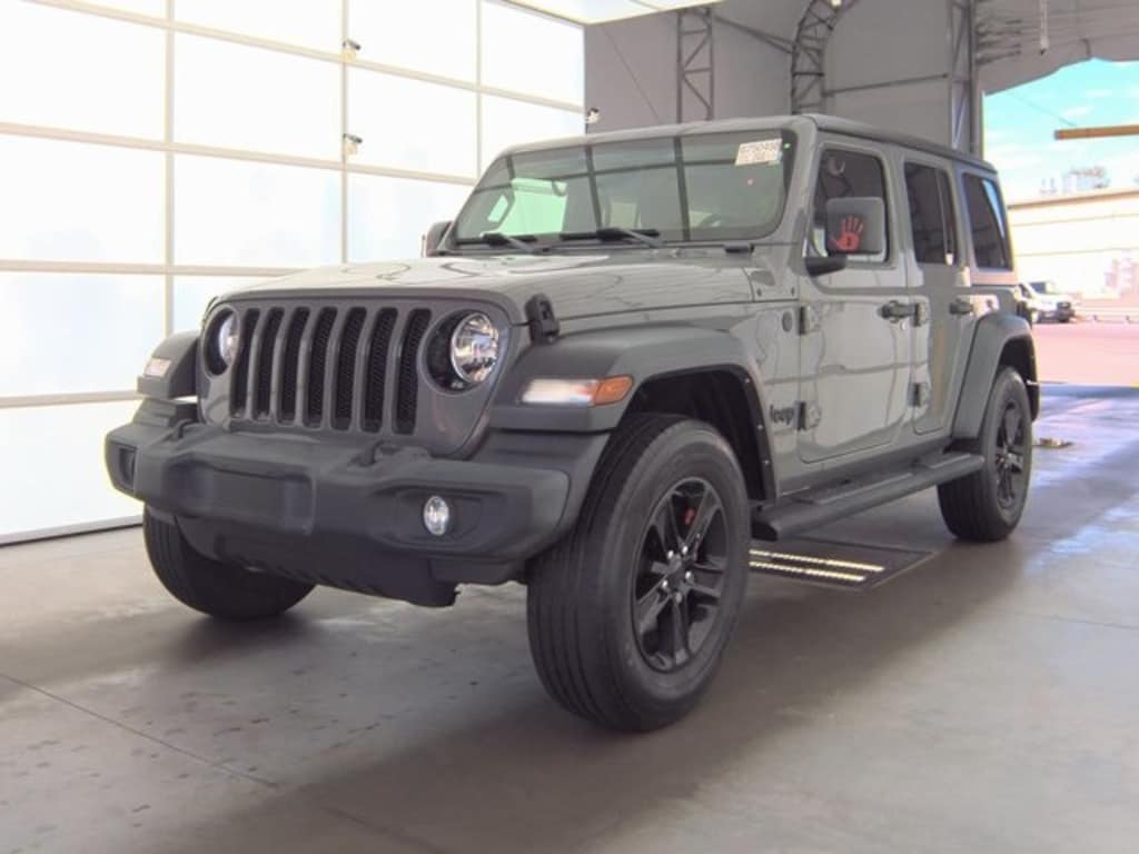Used 2021 Jeep Wrangler Unlimited Sport Altitude SUV