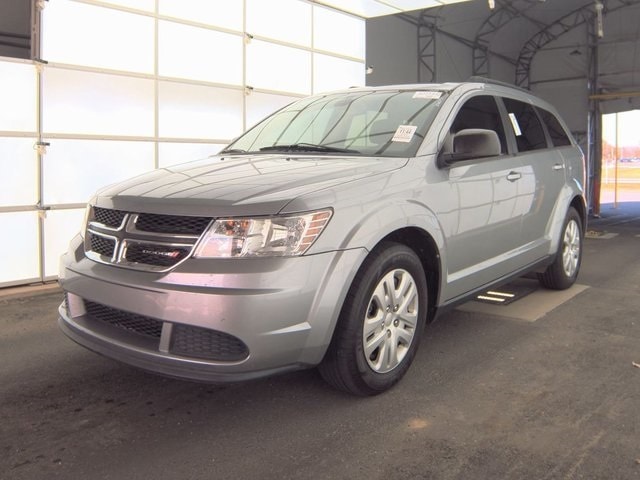 2020 Dodge Journey SE's photo