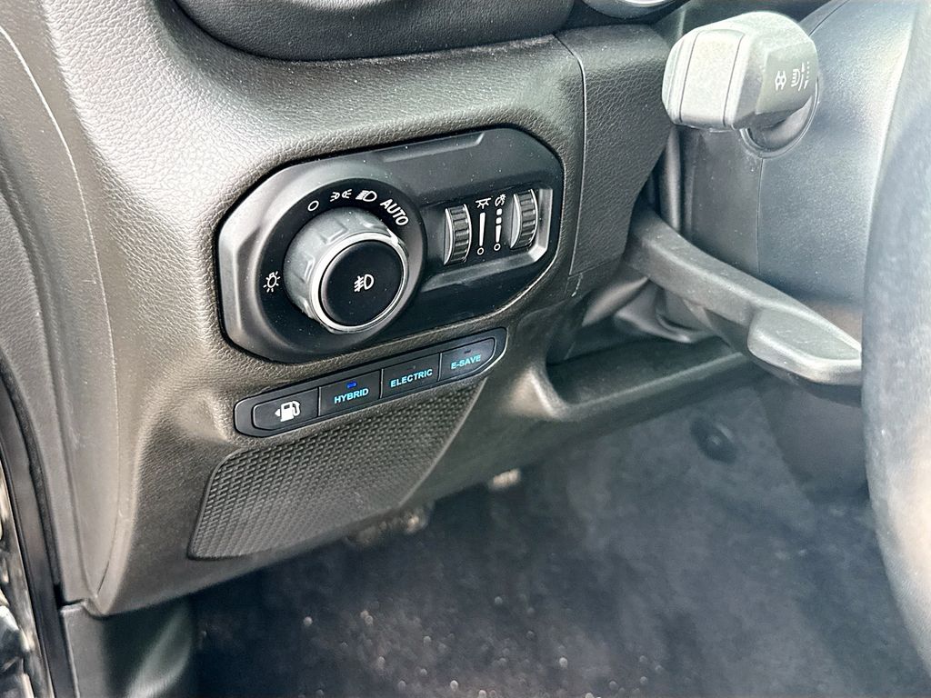 2022 Jeep Wrangler Unlimited High Altitude 4XE - Photo 19