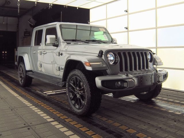 2021 Jeep Gladiator High Altitude photo 3