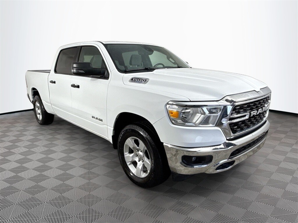 2023 Ram 1500 Big Horn Lone Star photo 3