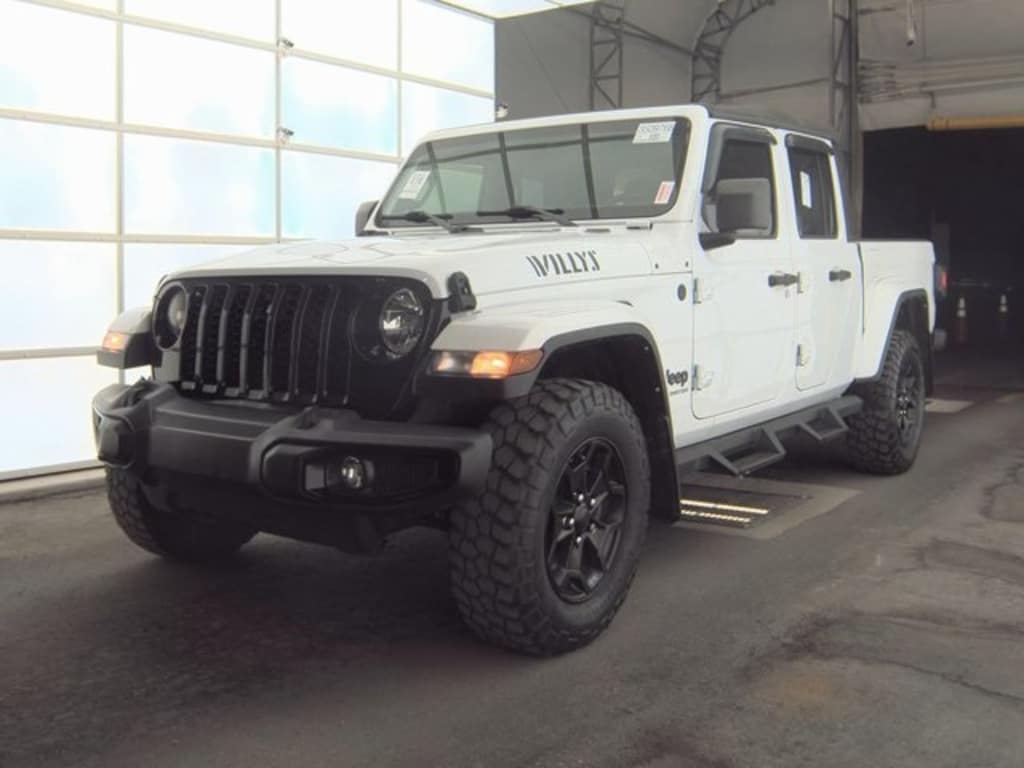 Used 2021 Jeep Gladiator Willys Truck