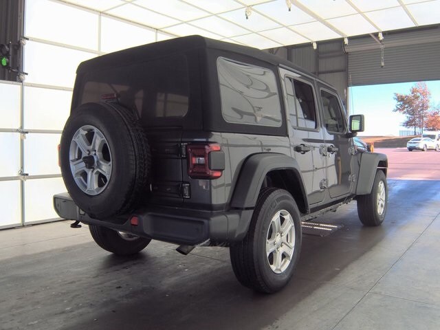 2021 Jeep Wrangler Unlimited Sport S photo 2