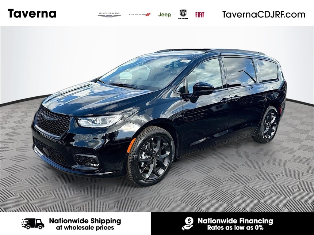 2026 Chrysler Pacifica Limited's photo