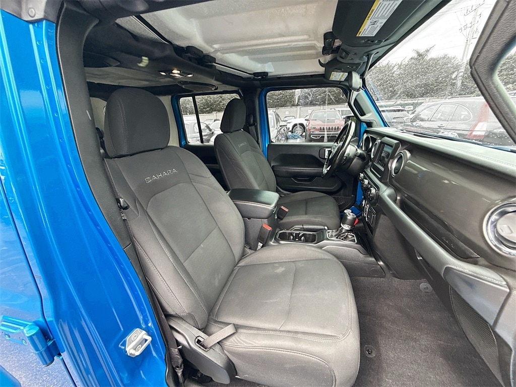 View 32