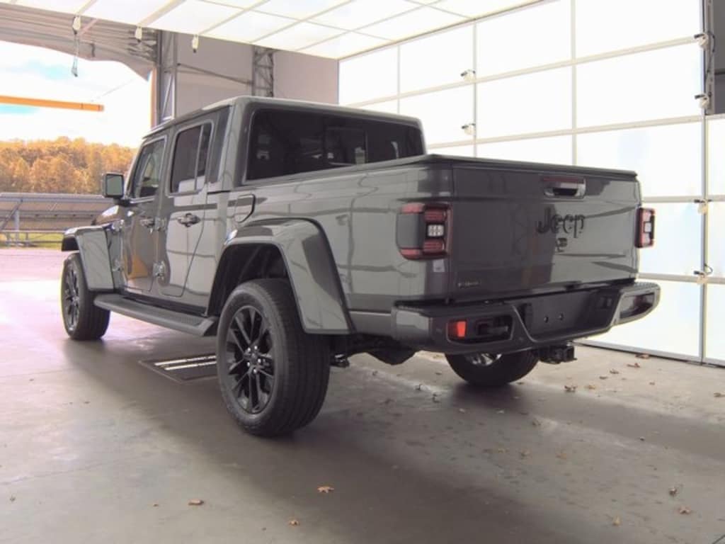 Used 2021 Jeep Gladiator High Altitude Truck
