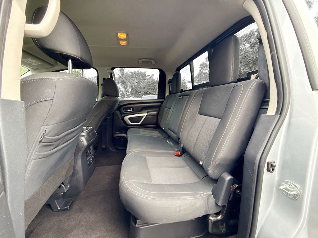 2019 Nissan Titan XD SV - Photo 26