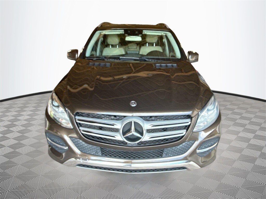 2017 Mercedes Benz GLE 350 4MATIC photo 2