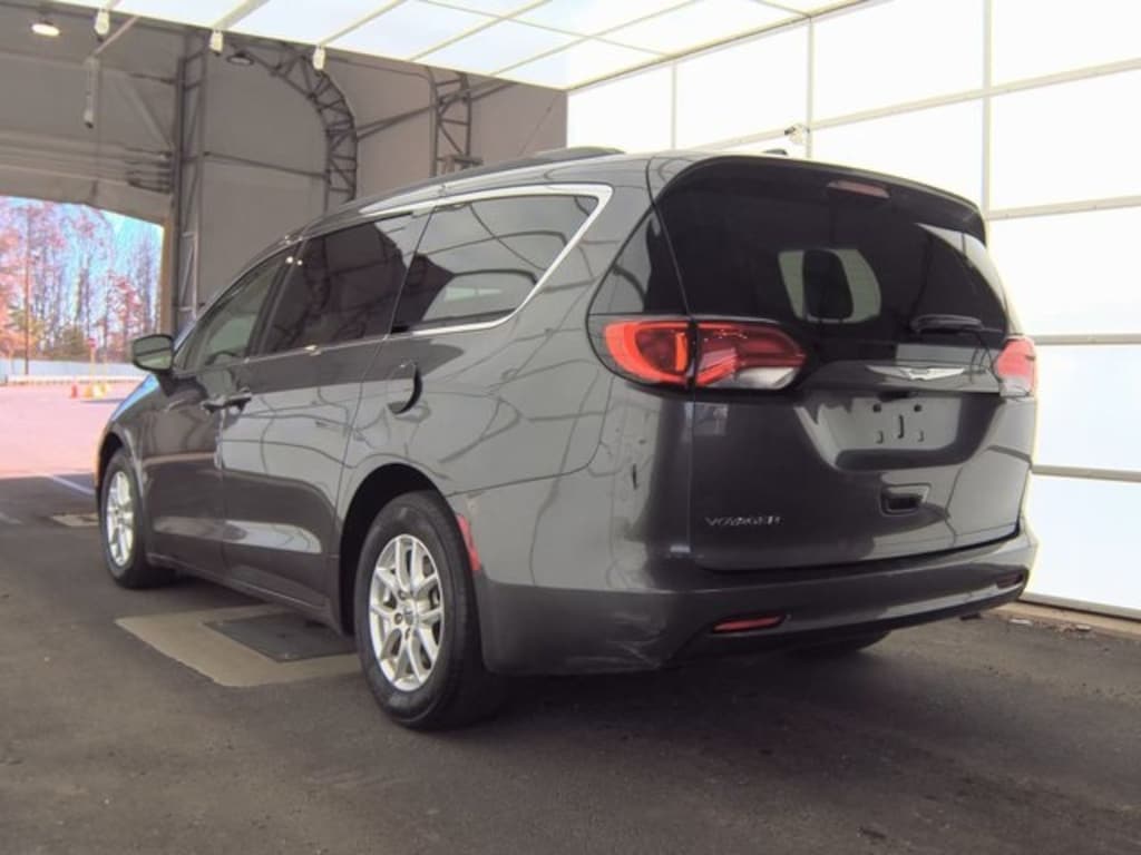 Used 2021 Chrysler Voyager LXI Minivan/Van