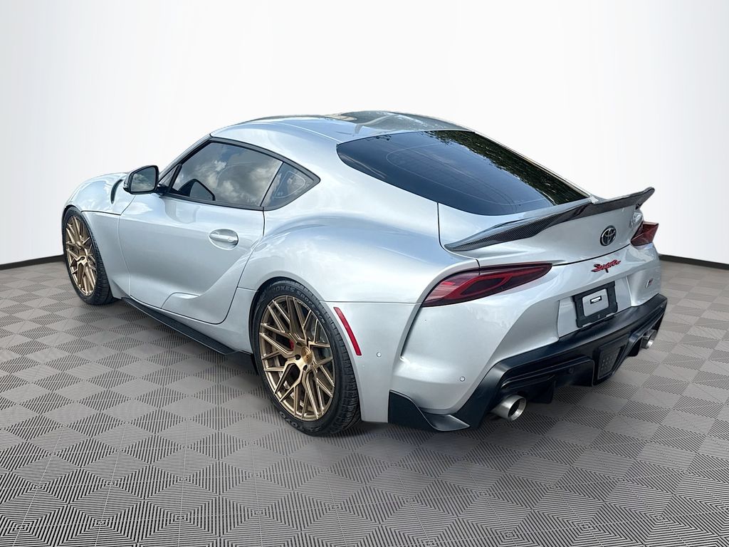 2022 Toyota Supra 8