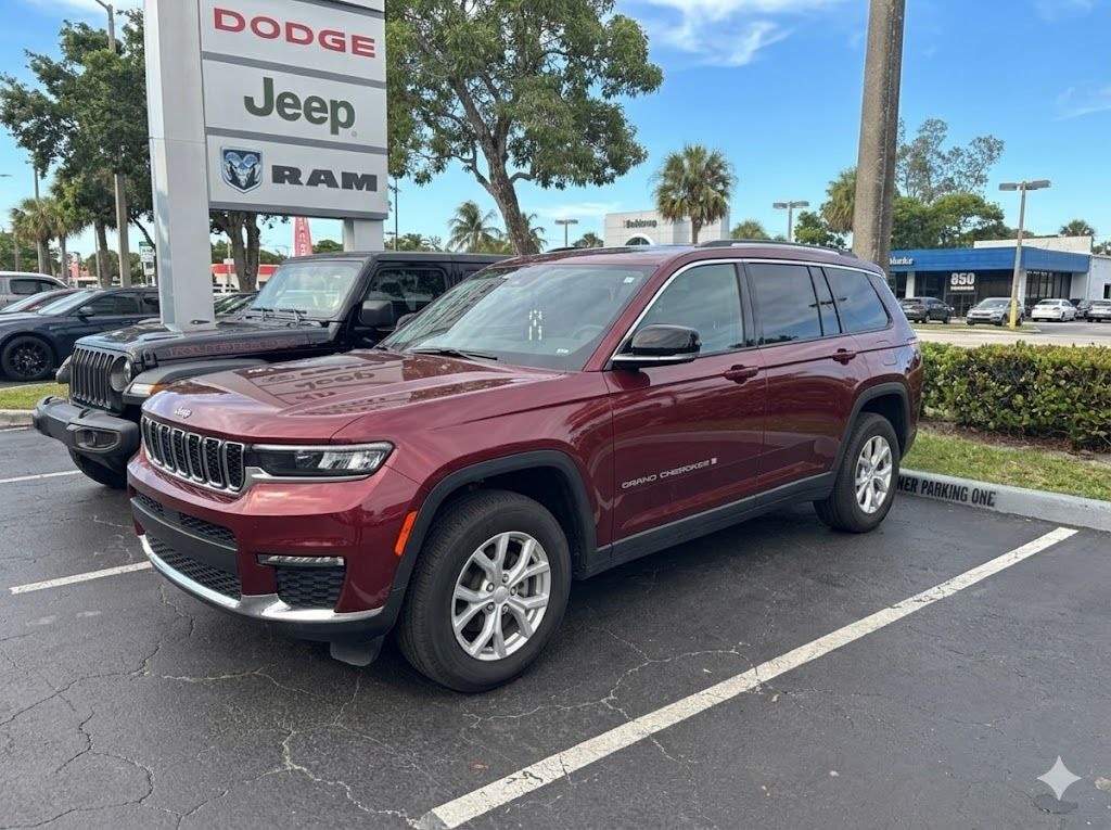 Used 2023 Jeep Grand Cherokee L Limited SUV