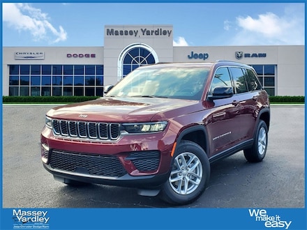 2024 Jeep Grand Cherokee LAREDO X 4X4 Sport Utility