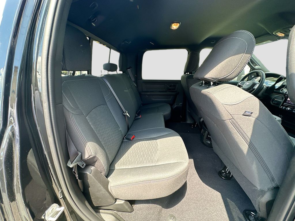 2025 RAM 2500 Tradesman - Photo 27