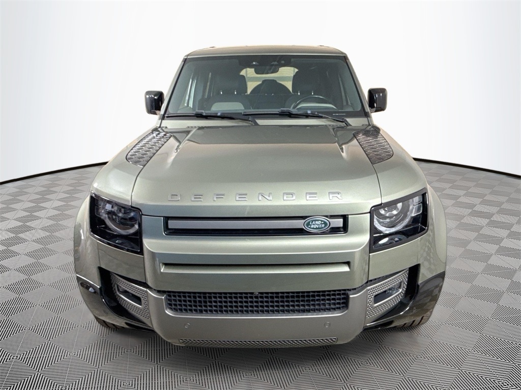 Used 2022 Land Rover Defender X-Dynamic HSE with VIN SALE37RUXN2073800 for sale in Plantation, FL