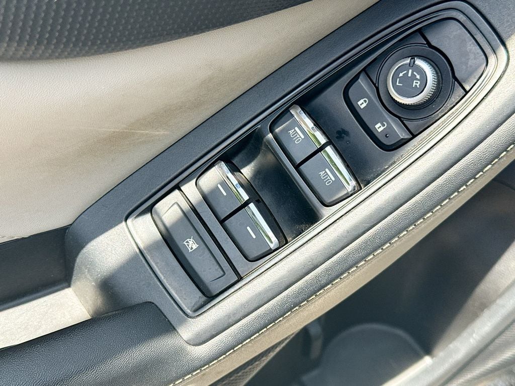 2022 Subaru Forester Limited - Photo 19