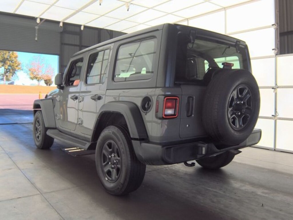 Used 2021 Jeep Wrangler Unlimited Sport SUV