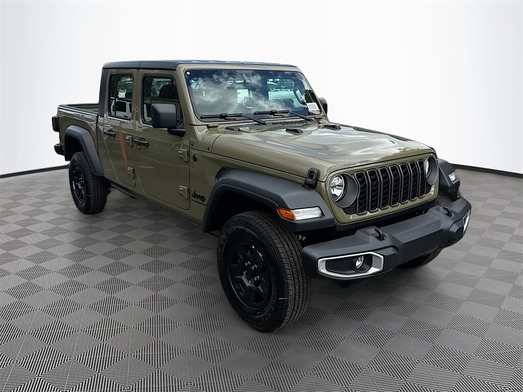 New 2026 Jeep Gladiator SPORT 4X4 Pickup