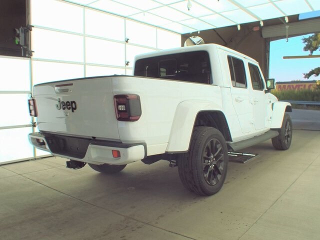 2021 Jeep Gladiator High Altitude photo 2