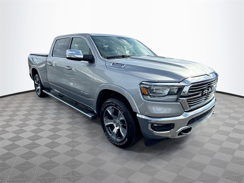 2022 Ram 1500 Laramie photo 3