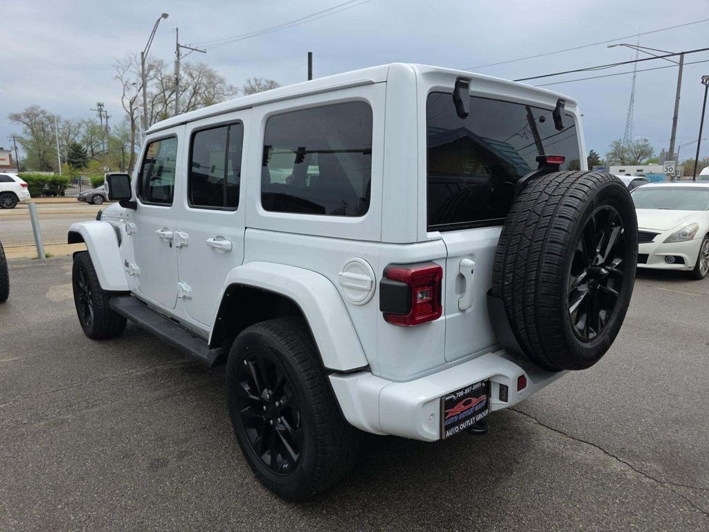 Used 2022 Jeep Wrangler Unlimited Sahara High Altitude SUV