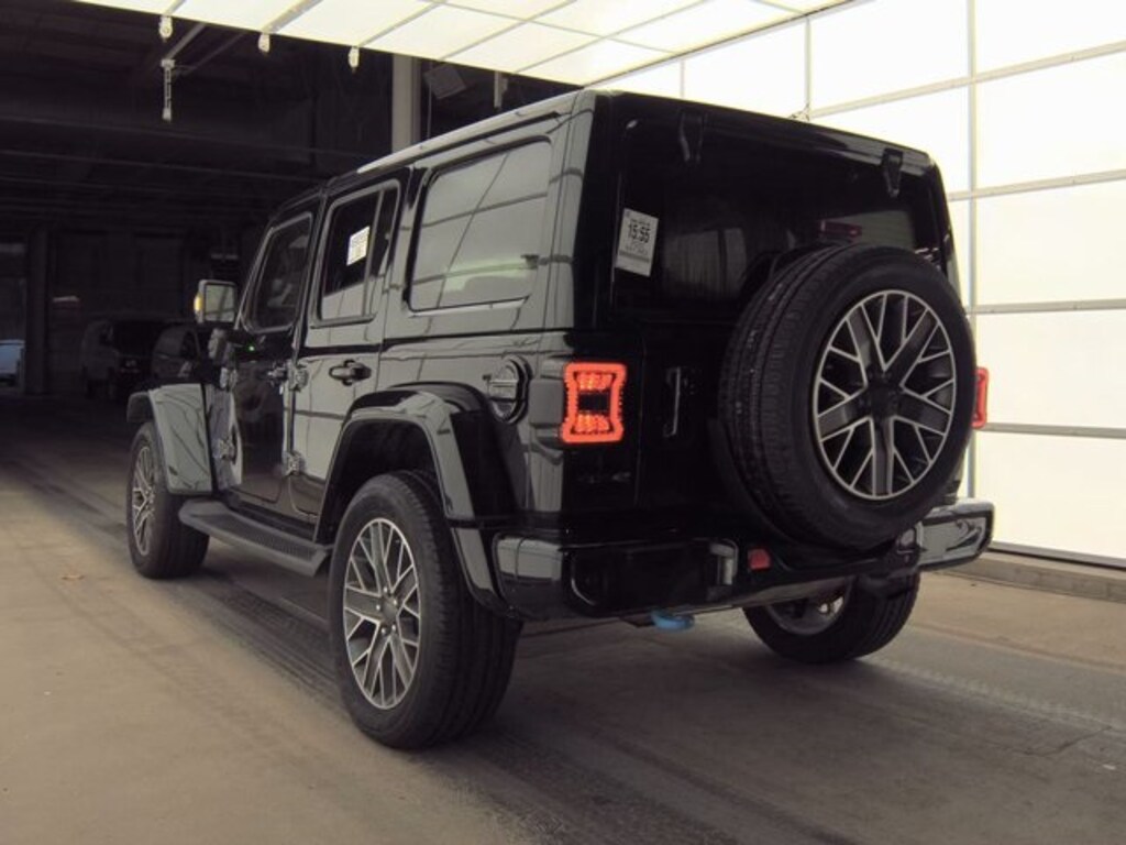 Used 2022 Jeep Wrangler Unlimited Sahara High Altitude 4xe SUV