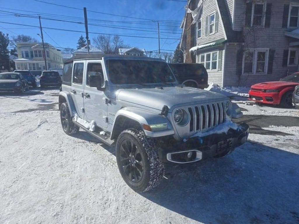 Used 2022 Jeep Wrangler Unlimited Sahara 4xe SUV