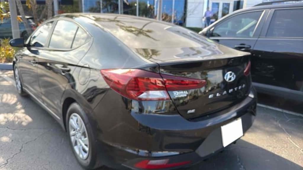 Used 2019 Hyundai Elantra SE Sedan