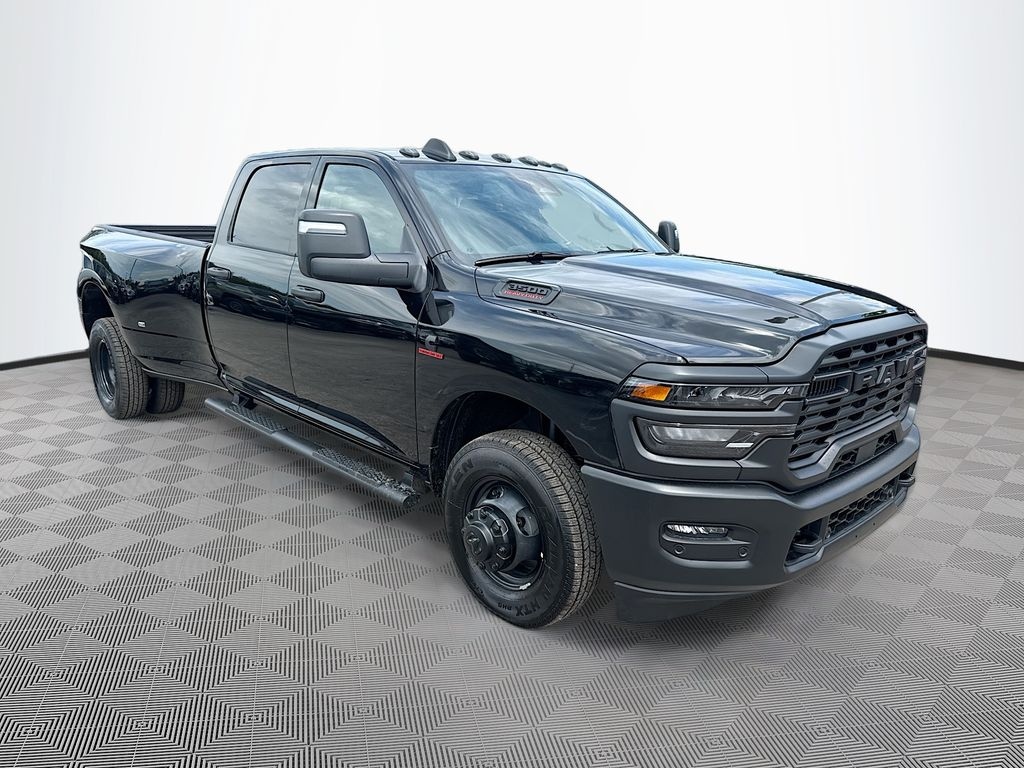 New 2026 Ram 3500 TRADESMAN CREW CAB 4X2 8' BOX Pickup