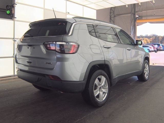 Used 2022 Jeep Compass Latitude with VIN 3C4NJDBB9NT209322 for sale in Plantation, FL