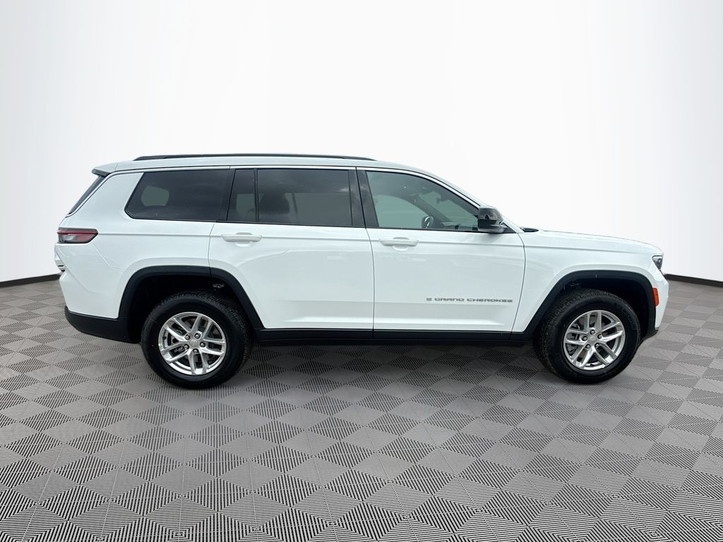 New 2026 Jeep Grand Cherokee L LAREDO 4X2 Sport Utility