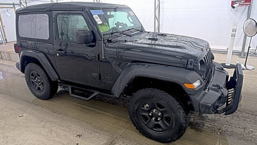 Used 2021 Jeep Wrangler Sport SUV