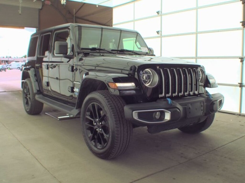 Used 2022 Jeep Wrangler SUV