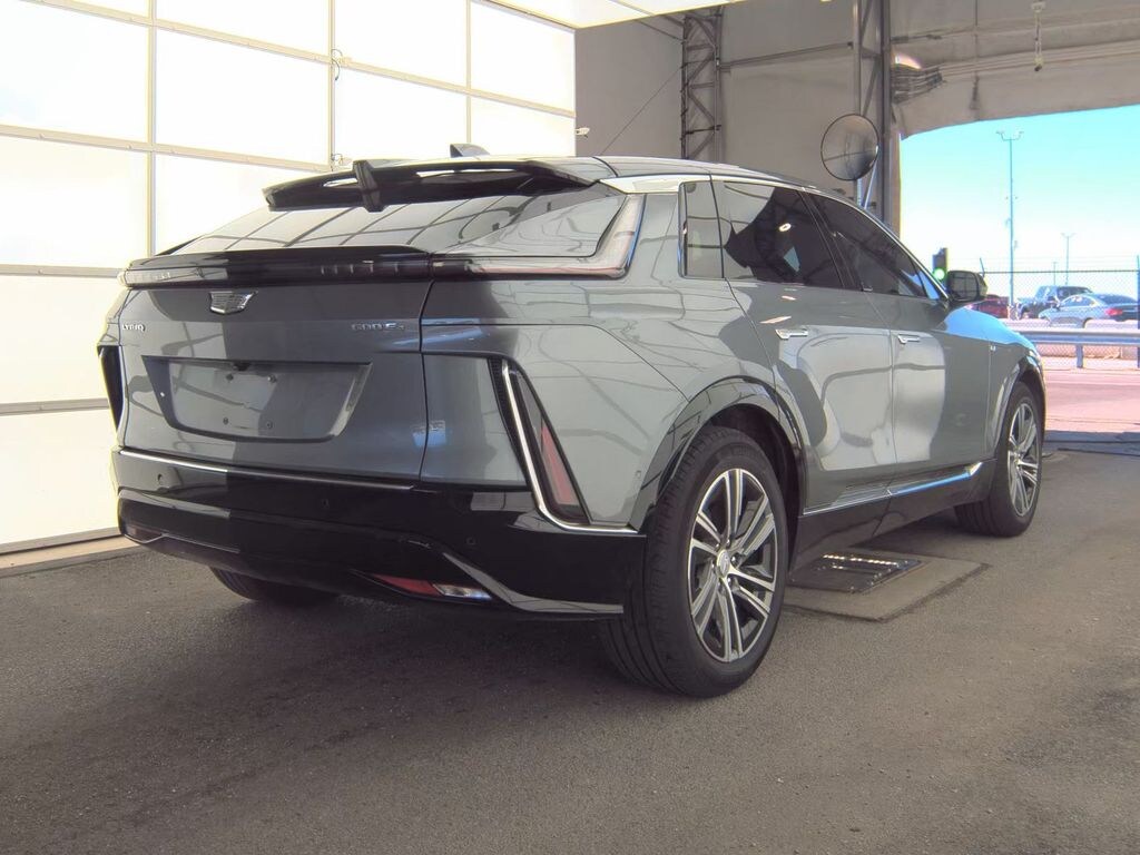 Used 2023 Cadillac Lyriq Luxury SUV