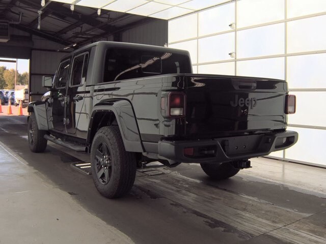 2021 Jeep Gladiator Sport photo 4