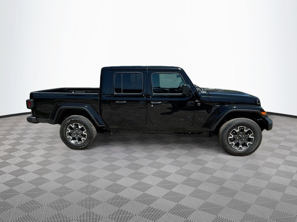 New 2026 Jeep Gladiator SAHARA 4X4 Pickup