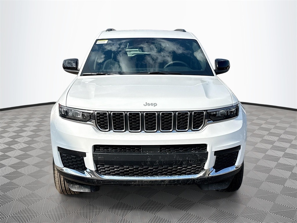 New 2026 Jeep Grand Cherokee L LAREDO 4X2 Sport Utility
