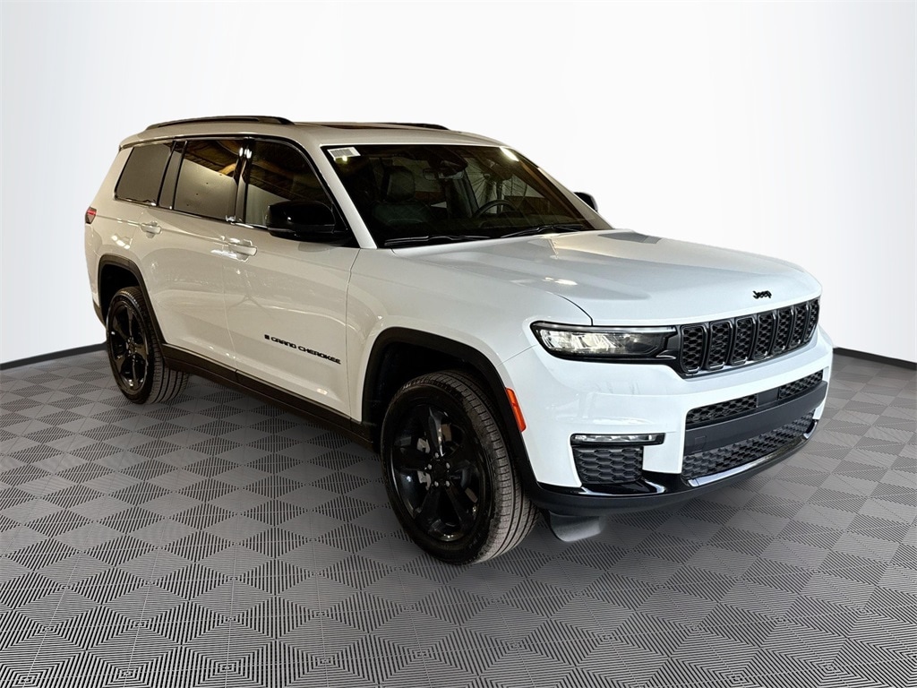 New 2025 Jeep Grand Cherokee L LIMITED 4X2 Sport Utility