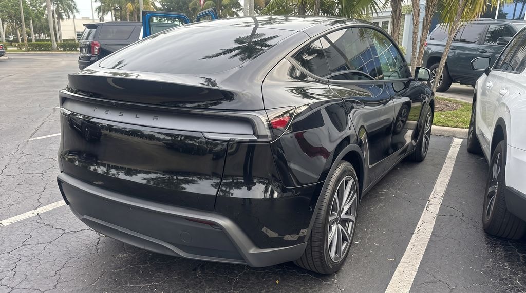 Used 2026 Tesla Model Y SUV