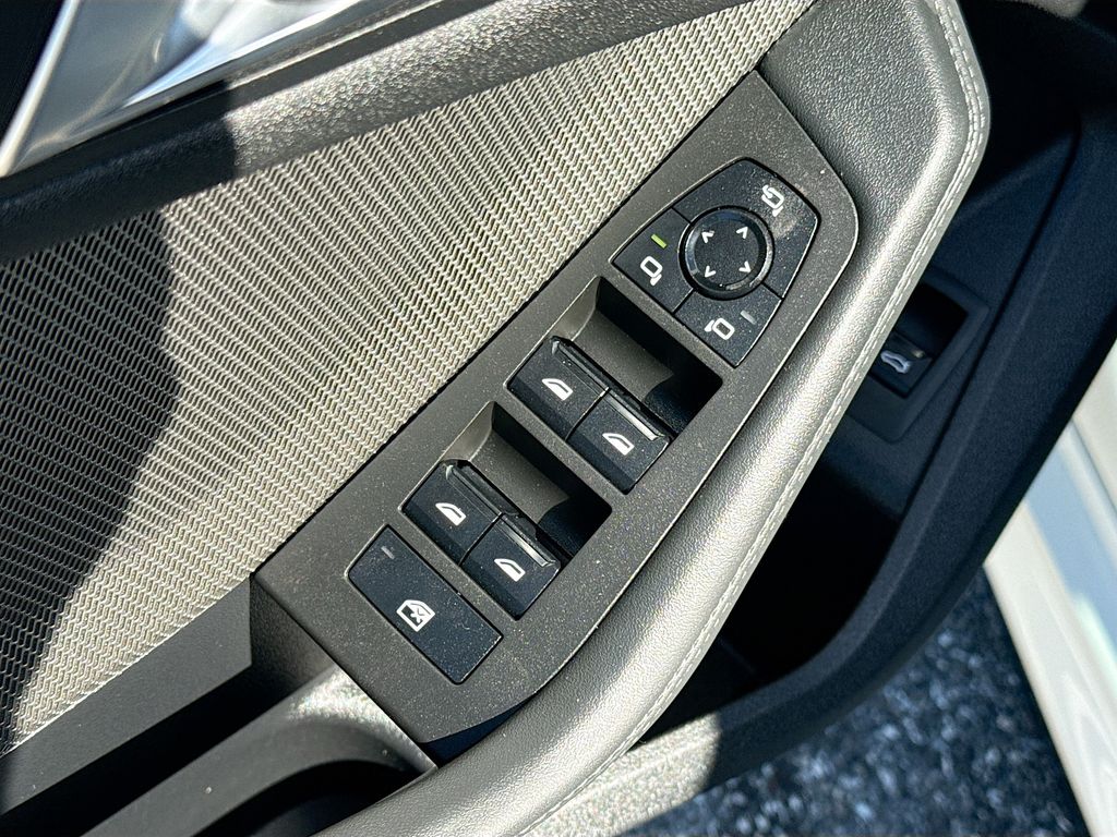2025 BMW 2 Series 228 - Photo 19