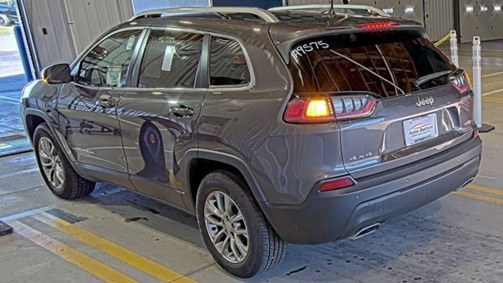 Used 2021 Jeep Cherokee Latitude Lux SUV