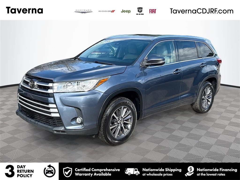 2017 Toyota Highlander XLE's photo