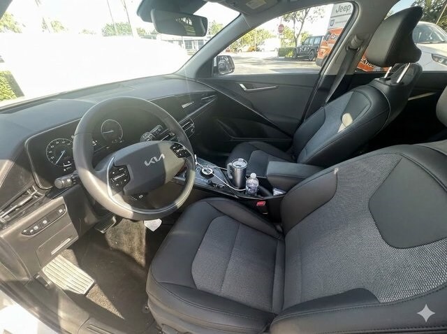 2025 Kia Niro EV Wind photo 4