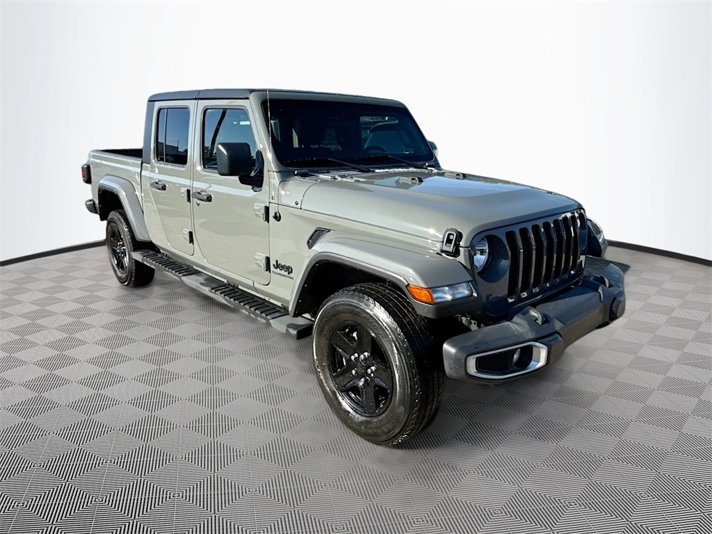 Used 2021 Jeep Gladiator Sport Truck