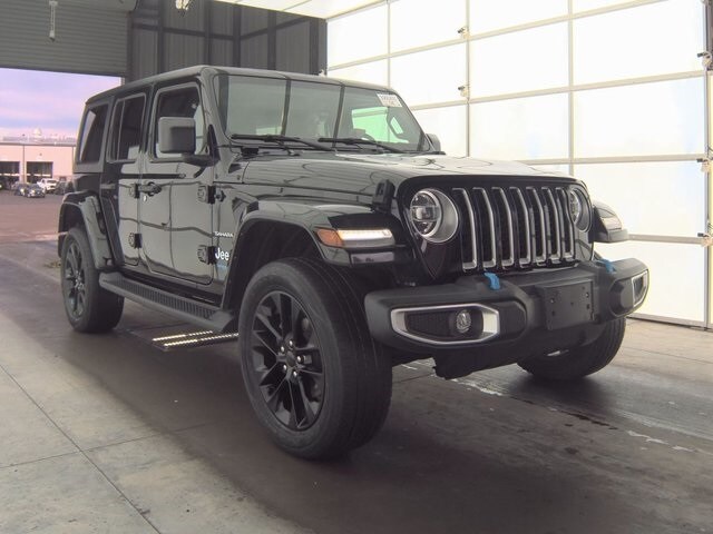 2022 Jeep Wrangler Unlimited Sahara 4xe photo 3