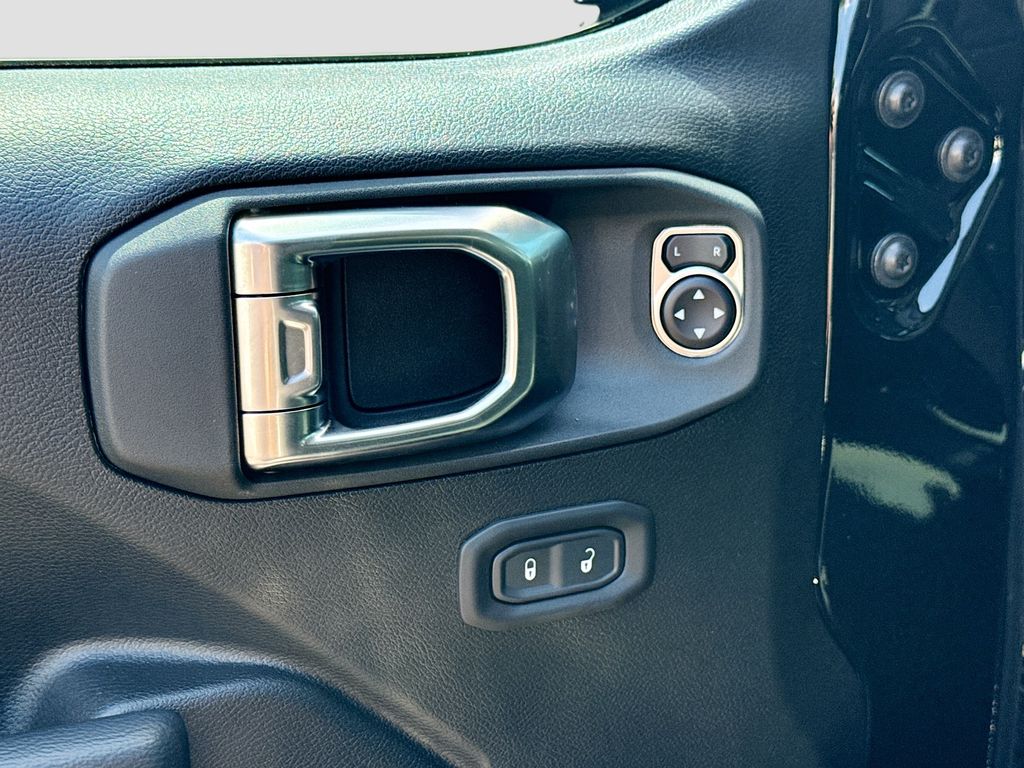 2025 Jeep Gladiator Sport S - Photo 19