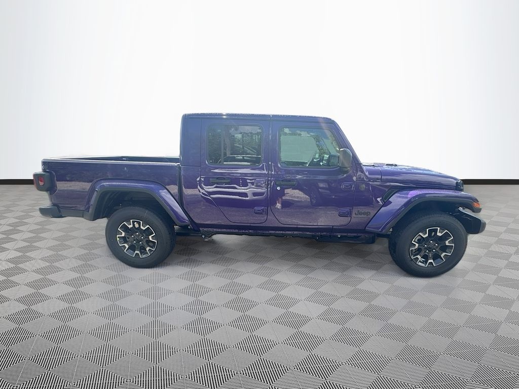 New 2026 Jeep Gladiator SAHARA 4X4 Pickup