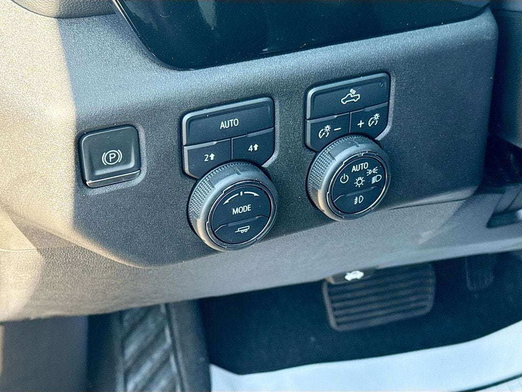 2024 Chevrolet Silverado 1500 RST - Photo 11