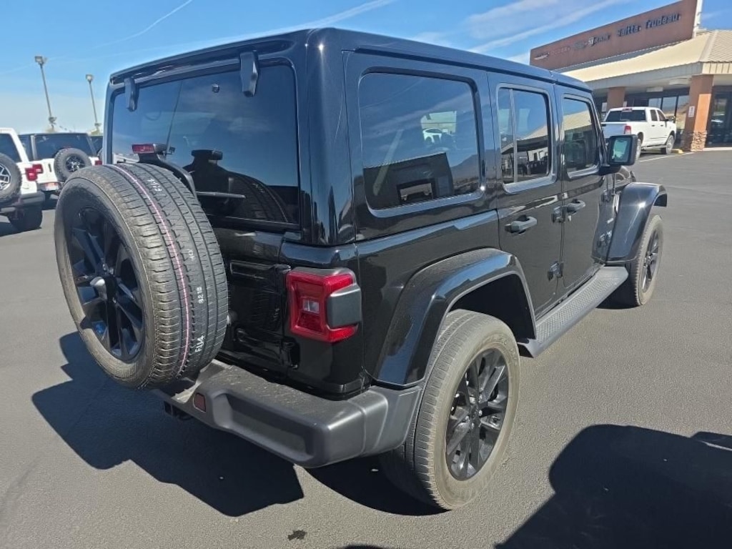 2023 Jeep Wrangler 4xe Sahara fotoğraf 3