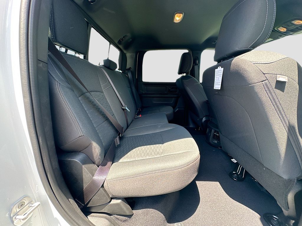 2025 RAM 2500 Tradesman - Photo 28